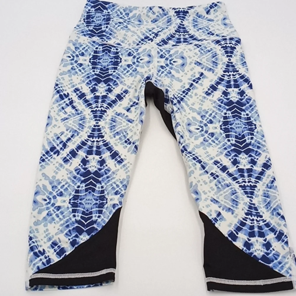 VSX Sport Knockout Capri Leggings Active Pants Black Blue‎ Tiedye S